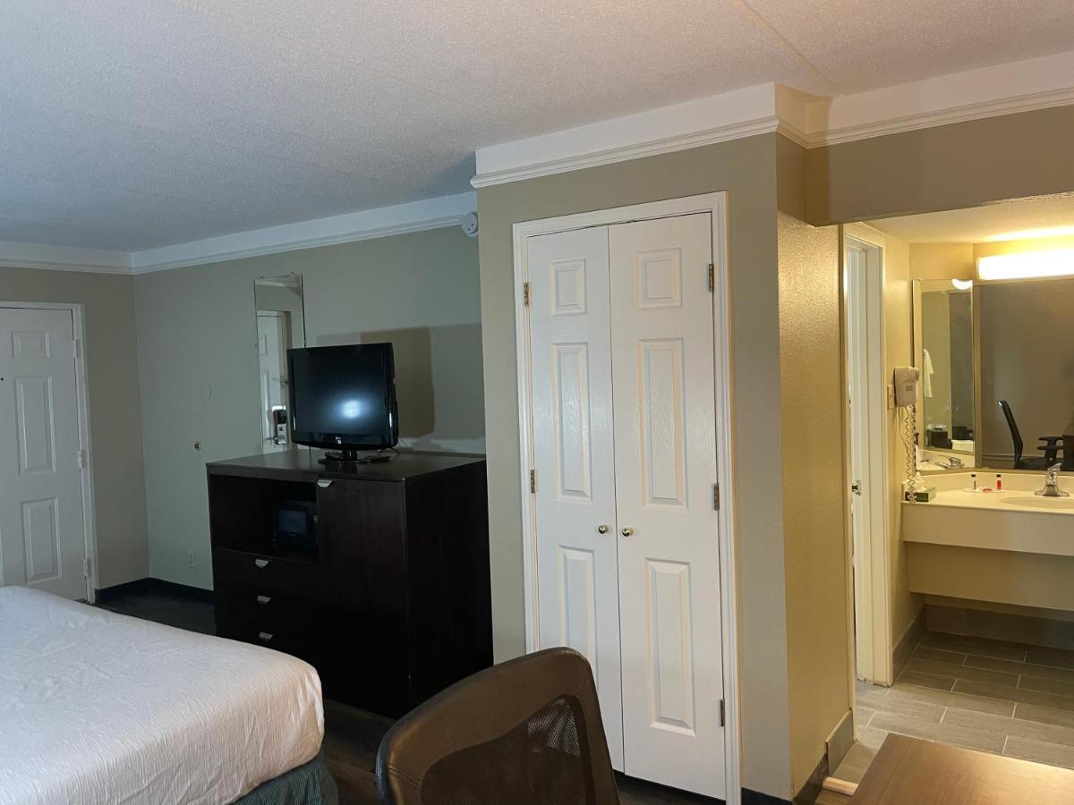 Travelodge By Wyndham Tuscaloosa Kültér fotó