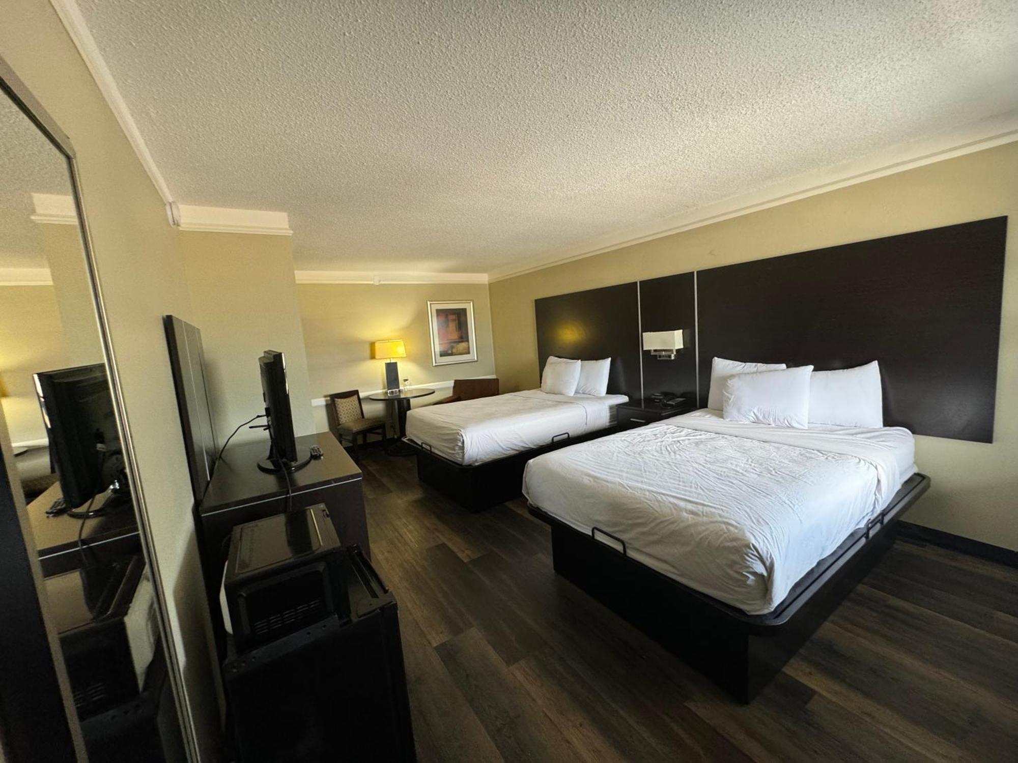 Travelodge By Wyndham Tuscaloosa Kültér fotó
