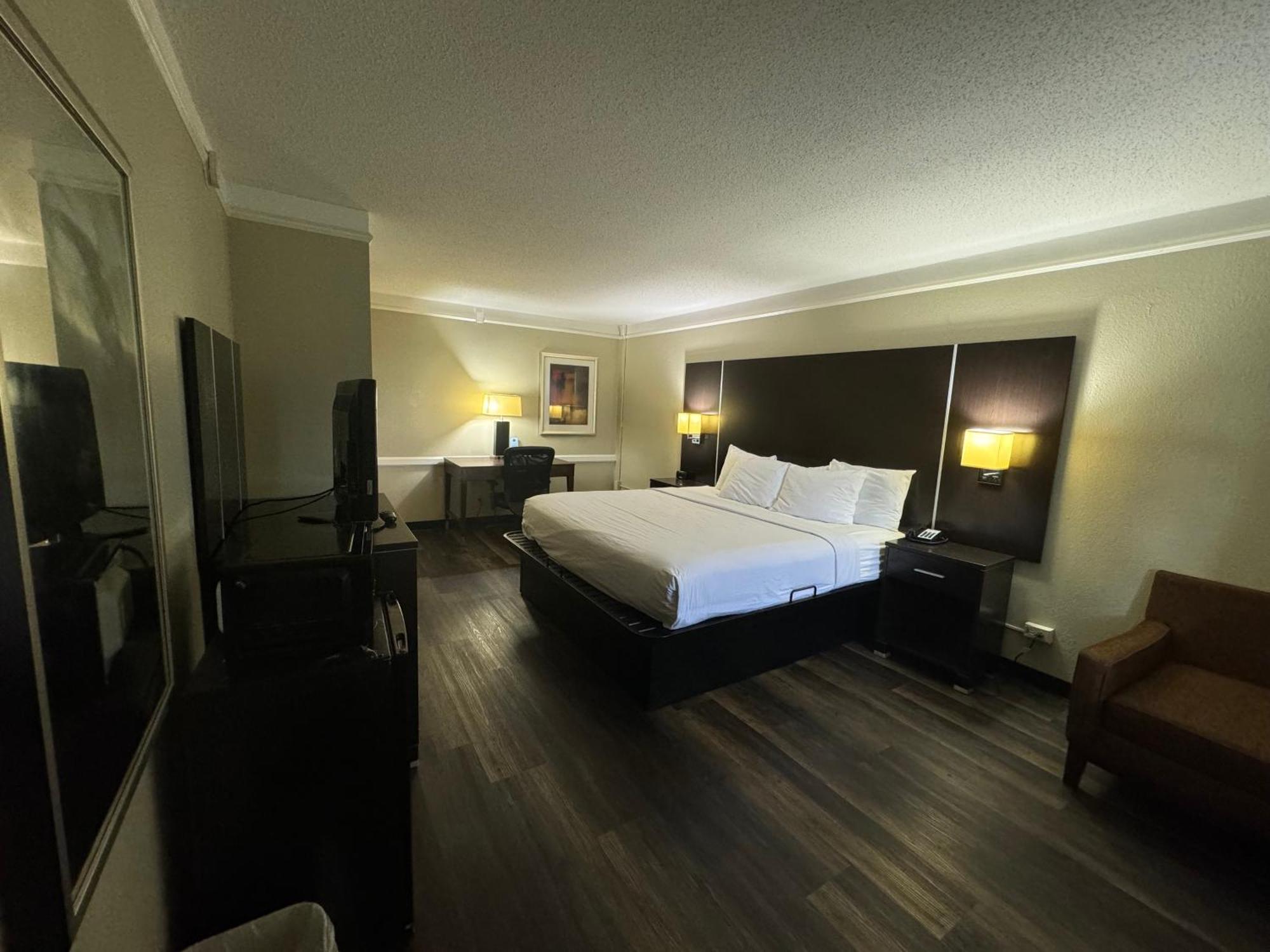 Travelodge By Wyndham Tuscaloosa Kültér fotó