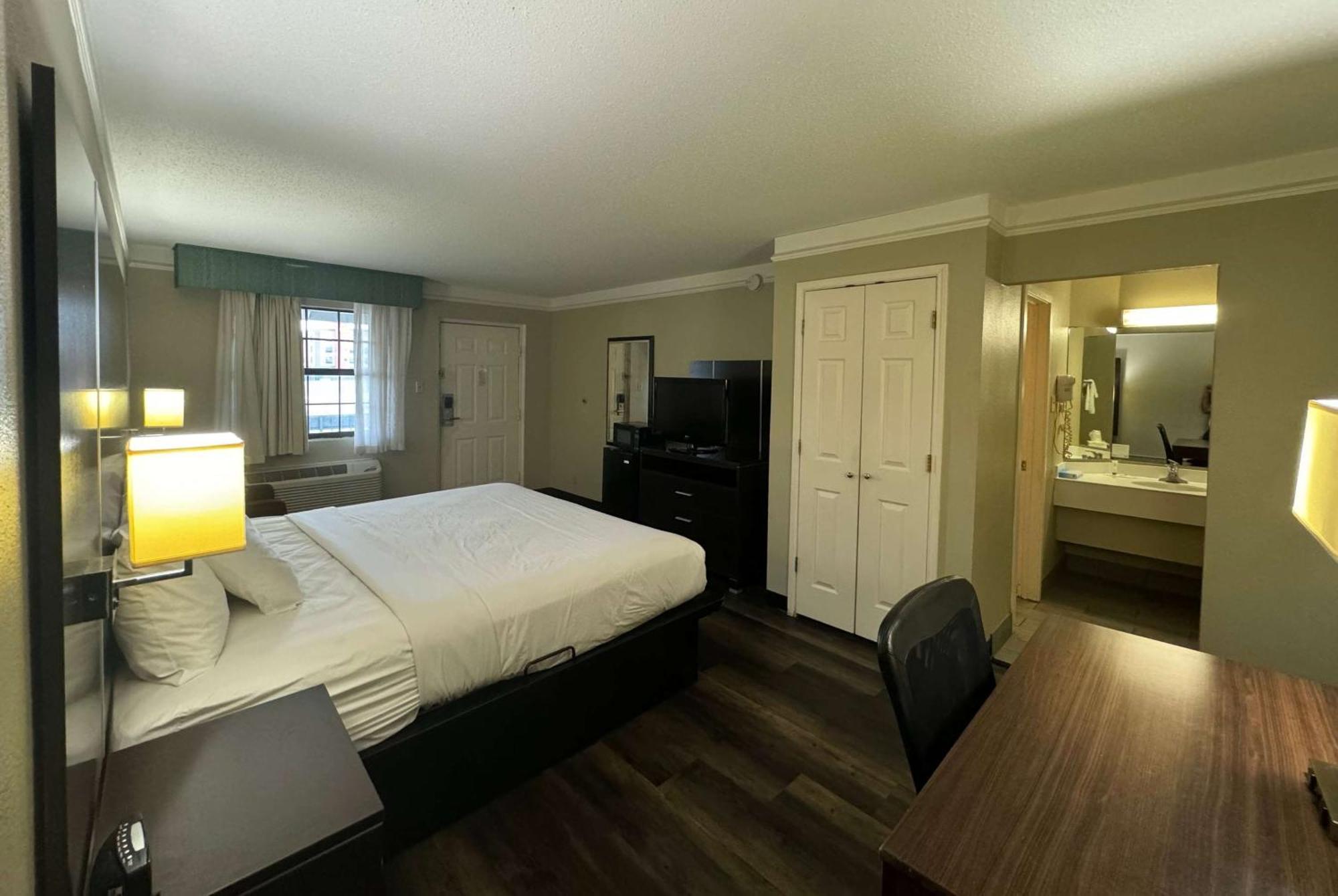 Travelodge By Wyndham Tuscaloosa Kültér fotó